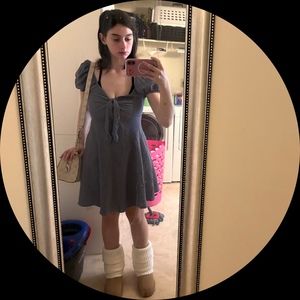 Meet your Posher, Ariana